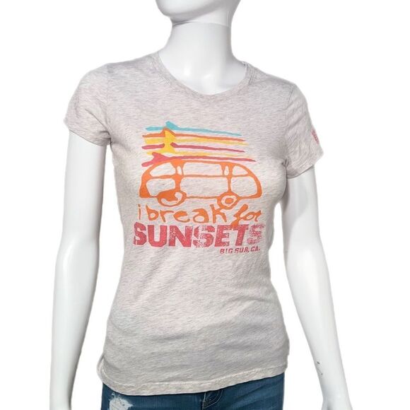 AEOย VintageโVanโโSunsetsโโBigโSurโGraphicโTee - Picture 1 of 9